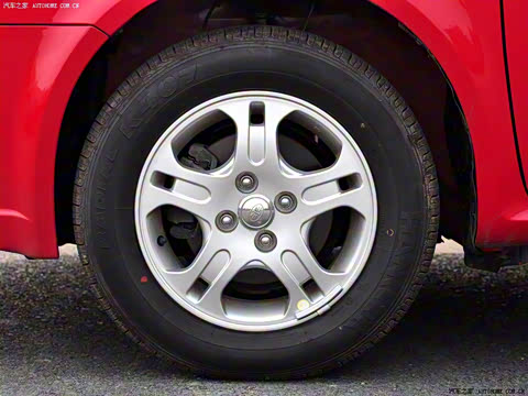 2009�� ���� 1.5L �ֶ���Ӣ��