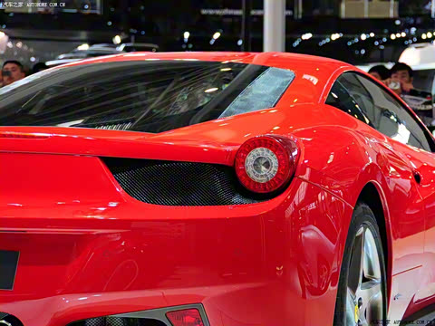 2011�� 4.5L Italia