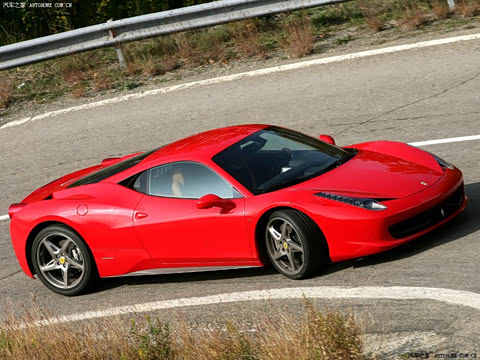 2011�� 4.5L Italia