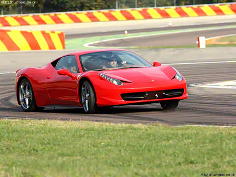 2011�� 4.5L Italia