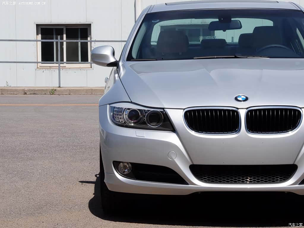 2010款320i时尚型