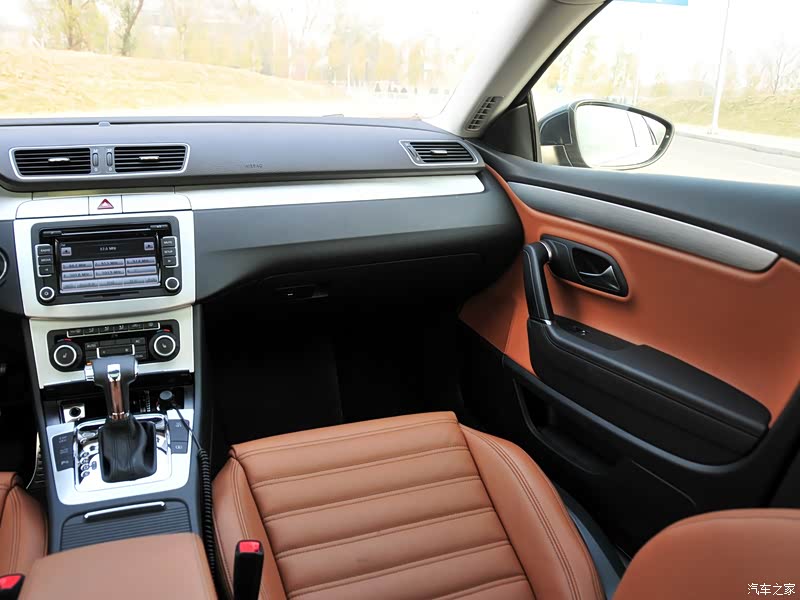 一汽-大众 一汽-大众cc 2010款 2.0tsi 豪华型