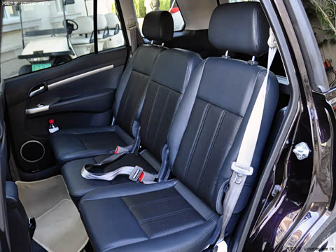 海马_普力马 2010款 1.6l 手动5座豪华车厢座椅图片_汽车之家