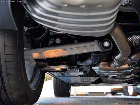 2010�� 2.0TFSI ԽҰ��