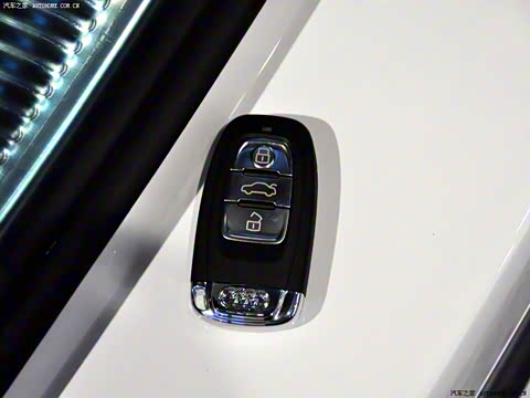 2010�� 2.0TFSI ԽҰ��