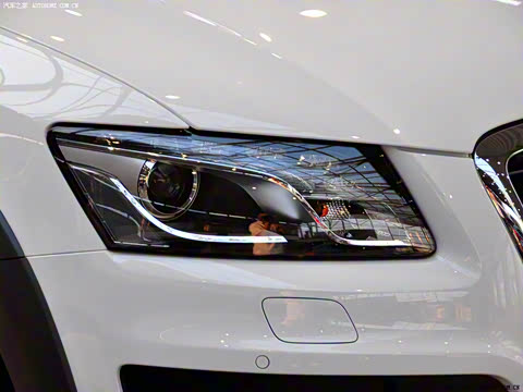 2010�� 2.0TFSI ԽҰ��