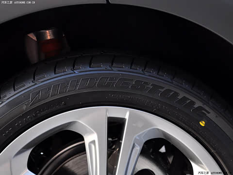 2010�� 2.0TFSI ԽҰ��