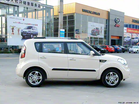 2010�� 1.6L AT GLS