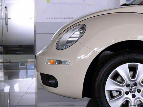 2009�� 2.0 AT ���䳨���