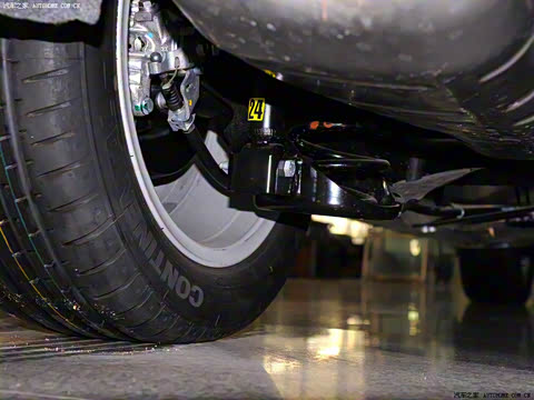 2009�� 2.0 AT ���䳨���