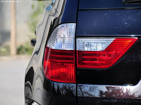 2010�� xDrive30i̽����