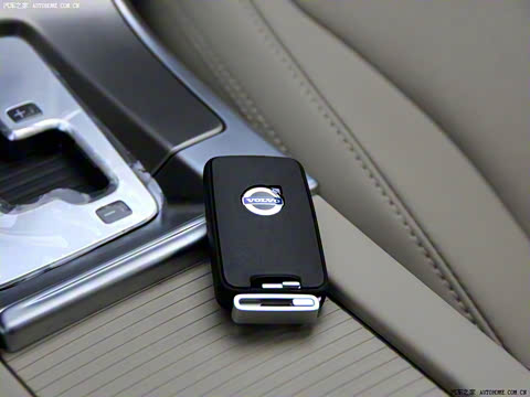 2010�� T6 AWD���ʰ�