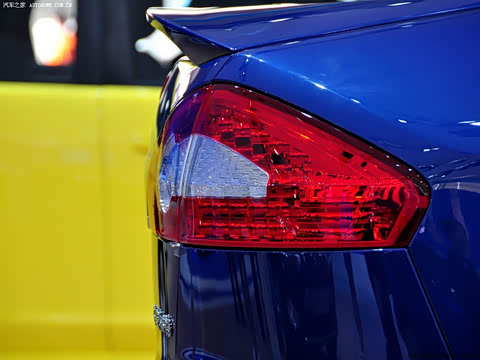 2010�� 2.3L �����˶�������