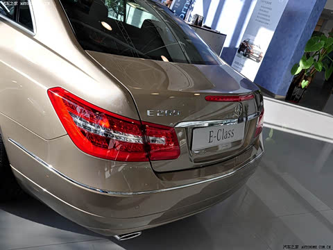 2010�� E 260 CGI Coupe