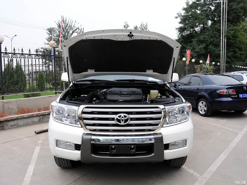 一汽丰田 兰德酷路泽 2010款 4.0l 自动vx