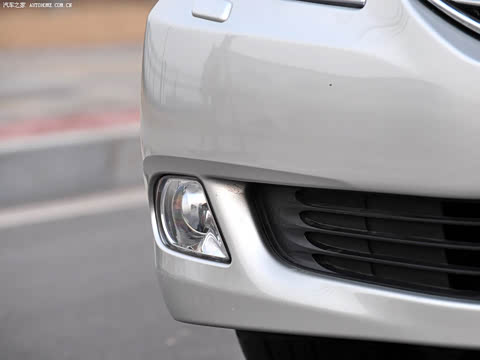 2010�� 2.5L Royal ��Ƥ������