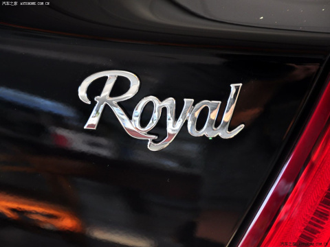 2010 2.5L Royal Ƥ