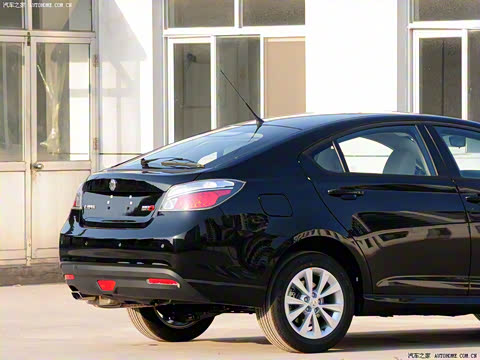 2010�� �Ʊ� 1.8L �Զ���Ӣ��