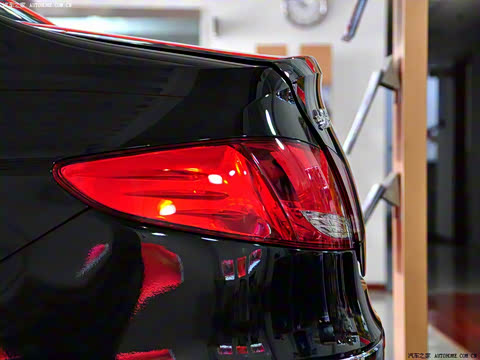 2010�� 2.0L �ֶ�������