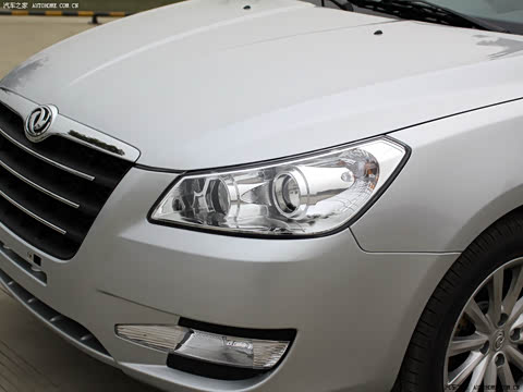 2010�� 1.6L �ֶ������