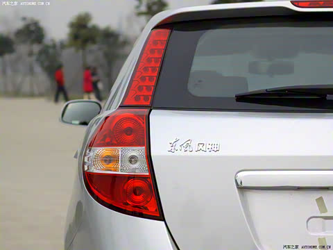 2010�� 1.6L �ֶ������