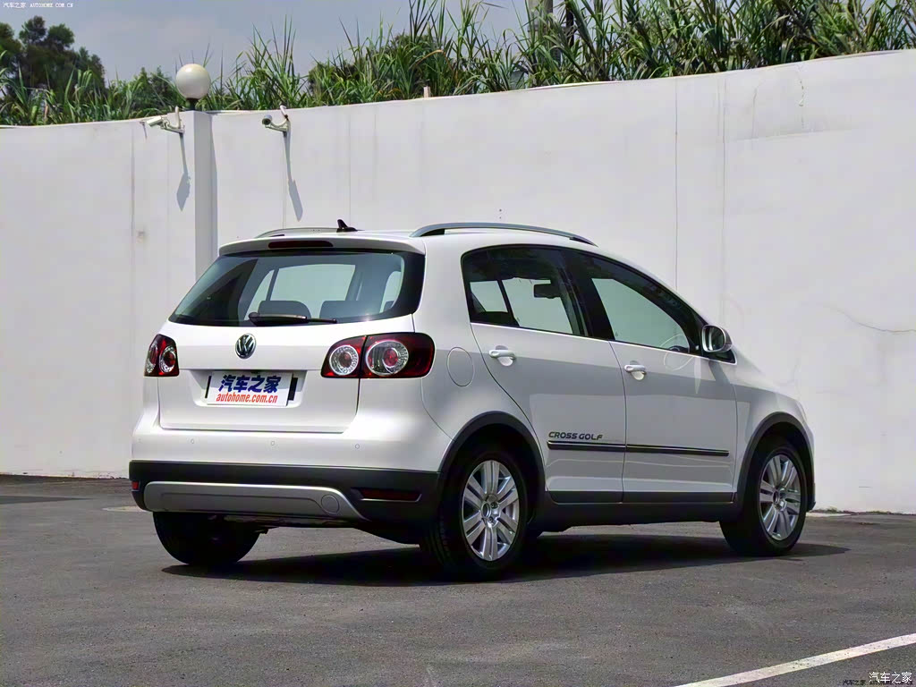 汽车图片 大众 高尔夫(进口) 2011款 cross golf 1.4 tsi 车身外观
