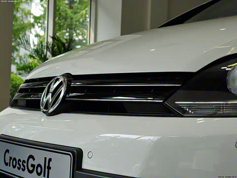 2011�� 1.4TSI Cross Golf