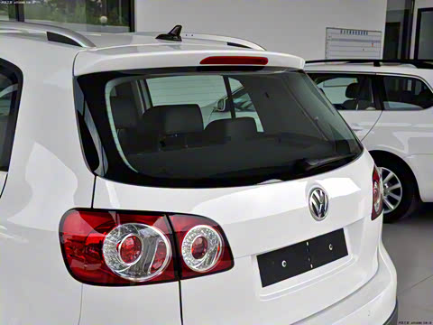 2011�� 1.4TSI Cross Golf