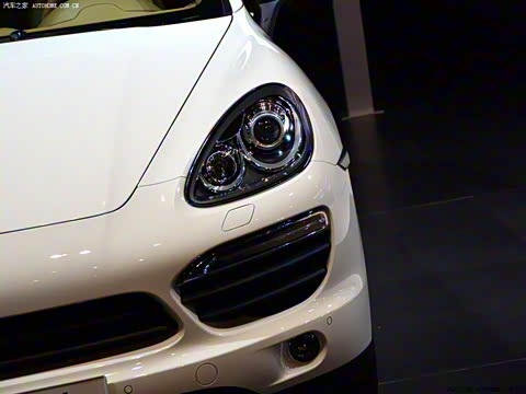 2011�� Cayenne S Hybrid 3.0T