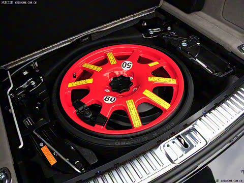 2011�� Cayenne Turbo 4.8T