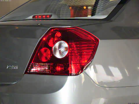 2010�� 2�� 1.5L �ֶ���׼��