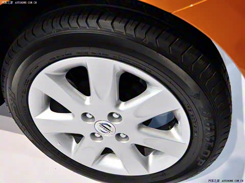 2010�� 1.5L �Զ����ǰ�