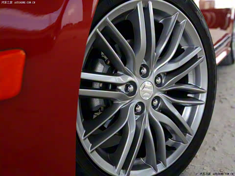 2010�� 2.4L �����˶�������