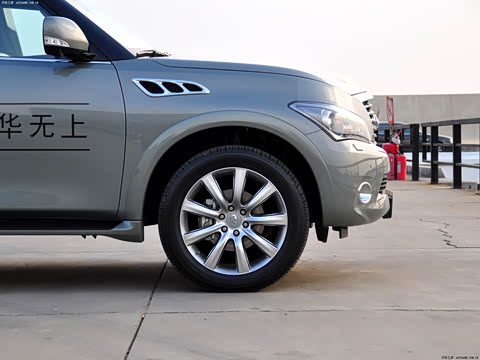 2011�� QX56
