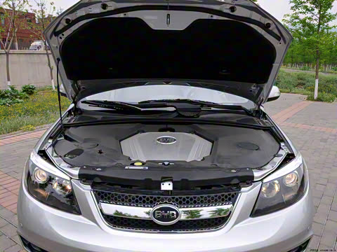 2011�� 2.0L �ֶ������