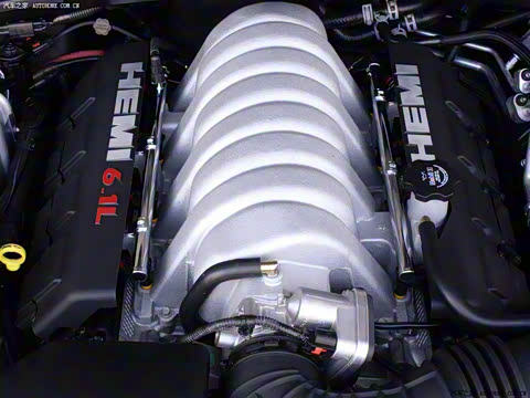 2006�� 6.1L SRT8