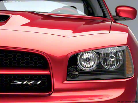 2006�� 6.1L SRT8