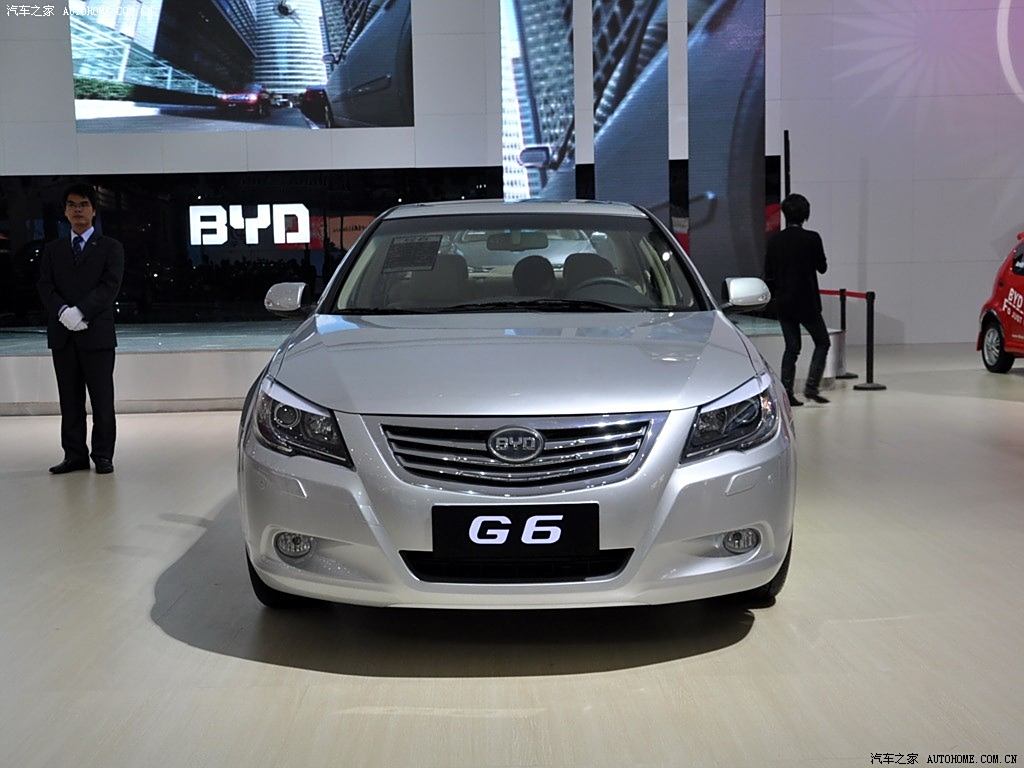 比亞迪 比亞迪g6 2011款 2.0l 手動尊貴型