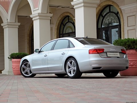 2011 A8L W12 6.3 FSI quattro