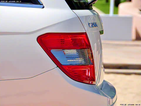 2010�� C 200 CGI���а�