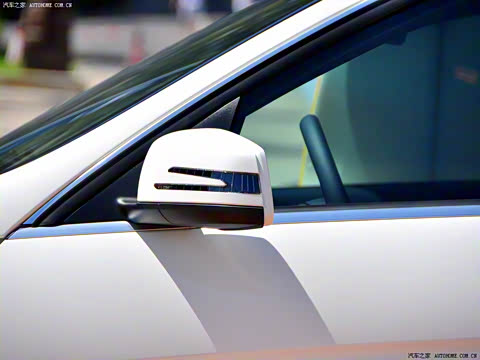 2010�� C 200 CGI���а�