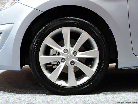 2010�� ���� 1.6L �Զ������GLS