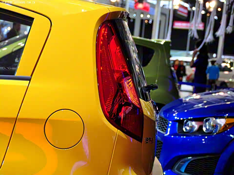 2010�� ���� 1.4L AMT���ݰ�