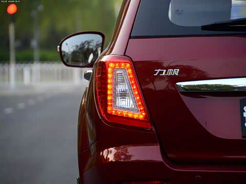 2011�� 1.8L �ֶ�������