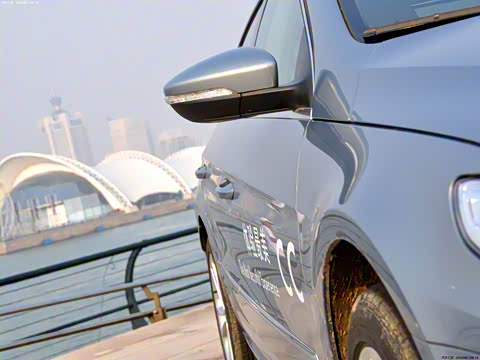 2010�� 2.0TSI ������