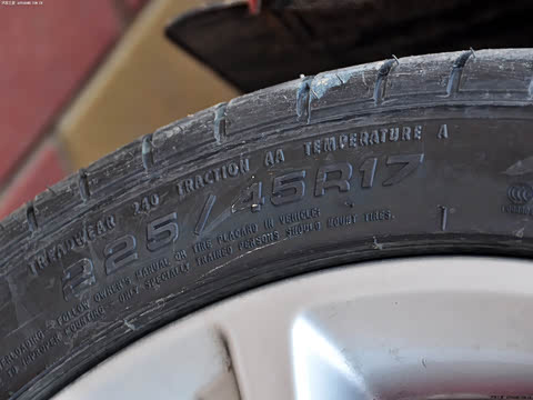 2010�� 2.0TSI RS