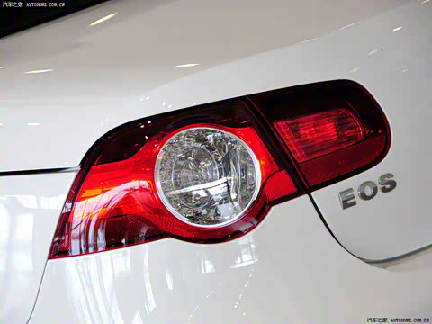 2010�� 2.0TSI DSG ��ҹ��