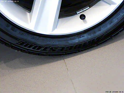 2010�� 2.0TSI DSG ��ҹ��