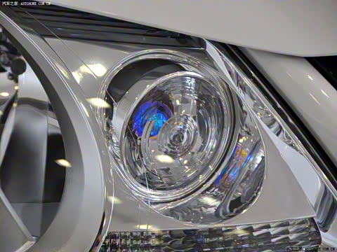 2010�� 2.0TSI DSG ��ҹ��