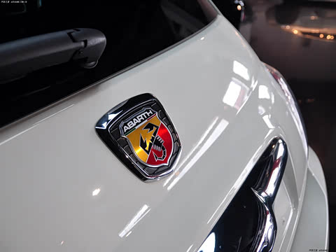 2011�� 1.4T Abarth